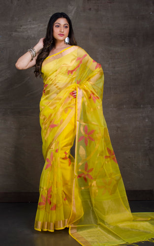 Matka Muslin Jamdani Saree, Occasion : Casual Wear, Party Wear, Saree  Length : 6 Mtr at Best Price in Kolkata